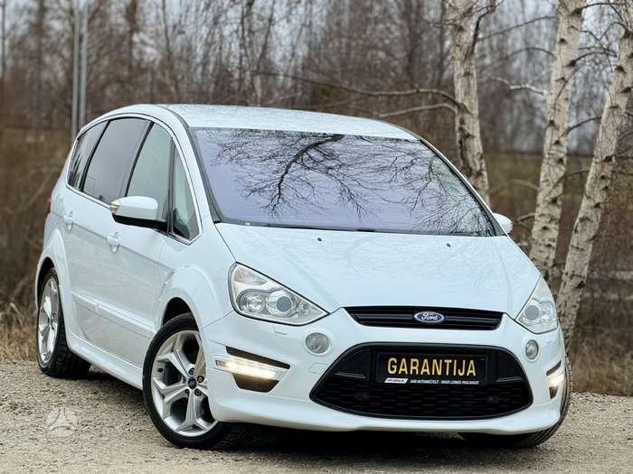 Ford S-MAX - foto 1